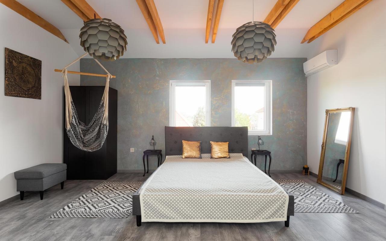 Patakpart Vendeghaz Appartement Egerszalók Buitenkant foto